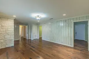 519 First St, Hewitt, TX 76643 - Photo 5