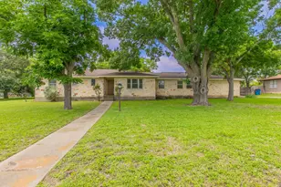 519 First St, Hewitt, TX 76643 - Photo 31