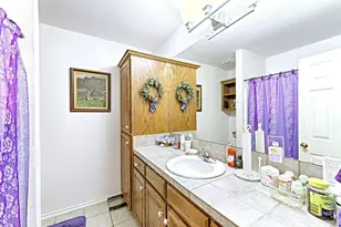 105 Santee Dr, Lake Kiowa, TX 76240 - Photo 17