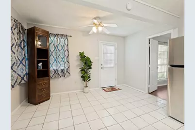 3605 Royal Valley Road, Grand Prairie, TX 75052 - Photo 9