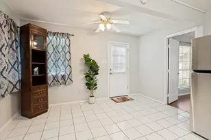 3605 Royal Valley Rd, Grand Prairie, TX 75052 - Photo 9