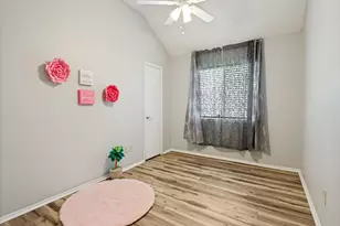 3605 Royal Valley Rd, Grand Prairie, TX 75052 - Photo 13