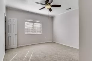 616 Wayne St, Dallas, TX 75223 - Photo 15