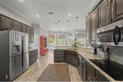 7405 Royal Troon Drive, Fort Worth, TX 76179 - Photo 9