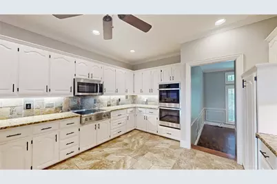 2890 Hillside Drive, Highland Village, TX 75077 - Photo 7
