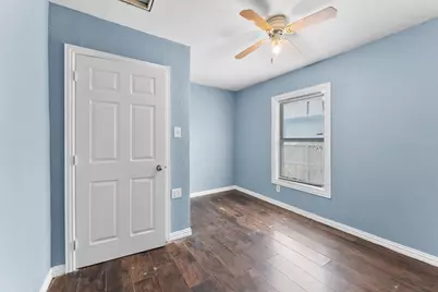 1612 Harris Court, Dallas, TX 75223 - Photo 3