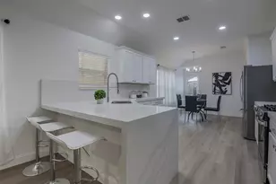 2828 Houston Wood Dr, Fort Worth, TX 76244 - Photo 3