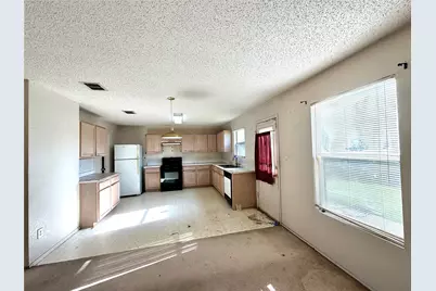 1257 Regal Drive, Garland, TX 75040 - Photo 9
