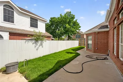 7708 Buccaneer Circle, Arlington, TX 76016 - Photo 35
