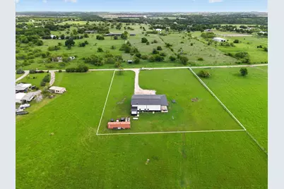 9082 Wolfe Run, Ponder, TX 76259 - Photo 37