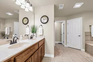 910 Springdale Ln, Lorena, TX 76655 - Photo 15