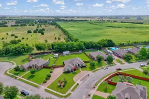 910 Springdale Ln, Lorena, TX 76655 - Photo 39
