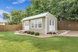 910 Springdale Ln, Lorena, TX 76655 - Photo 35