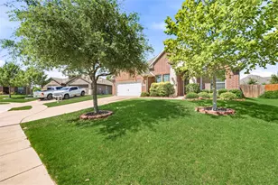 140 Chestnut Rd, Waxahachie, TX 75165 - Photo 3