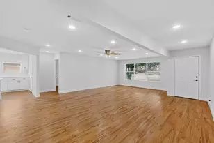 2534 Millermore St, Dallas, TX 75216 - Photo 9