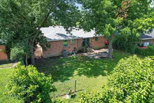1113 Bandera Ln, Garland, TX 75040 - Photo 35
