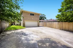 2119 Healey Dr, Dallas, TX 75228 - Photo 27