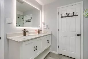 2421 Parkside Dr, Grand Prairie, TX 75052 - Photo 29