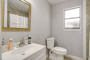 2421 Parkside Dr, Grand Prairie, TX 75052 - Photo 27