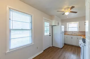765 E N 12th St, Abilene, TX 79601 - Photo 11