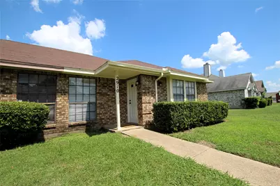 2910 Tanglewood Drive, Lancaster, TX 75134 - Photo 3