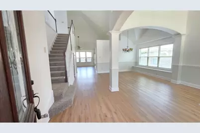 11516 Round Leaf Drive, Fort Worth, TX 76244 - Photo 3