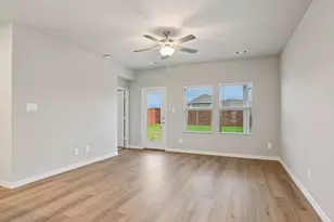 3025 O Pnes Dr, Farmersville, TX 75442 - Photo 13