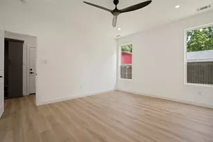 98 San Jacinto St, Terrell, TX 75160 - Photo 9
