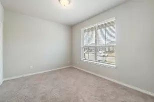 2634 Askern Ct, Grand Prairie, TX 75052 - Photo 17