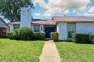 10238 White Elm Rd, Dallas, TX 75243 - Photo 1
