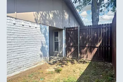 10238 White Elm Road, Dallas, TX 75243 - Photo 23