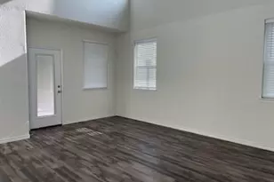 2416 Evening Stone Dr, Little Elm, TX 76227 - Photo 7