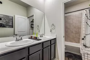 2416 Evening Stone Dr, Little Elm, TX 76227 - Photo 17