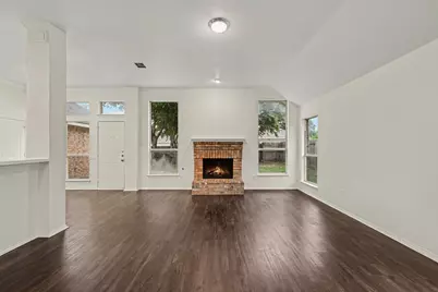 11709 Amber Valley Drive, Frisco, TX 75035 - Photo 3