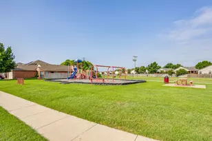 1229 Walnut Cliff Ct, Fort Worth, TX 76179 - Photo 39