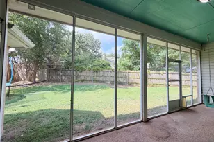 2 Mistywood Ct, Mansfield, TX 76063 - Photo 33