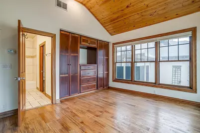 1617 Forest Park Boulevard, Fort Worth, TX 76110 - Photo 23
