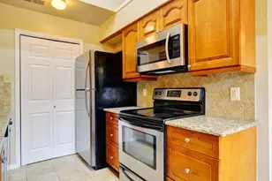 5700 Cedar Creek Dr, Benbrook, TX 76109 - Photo 5