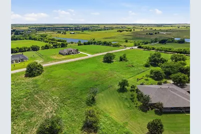6424 Wind Hills Road, Godley, TX 76044 - Photo 5