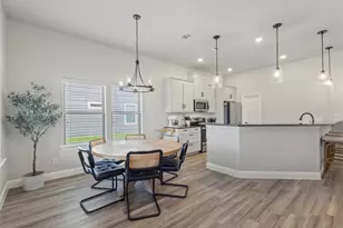 616 Charlotte Ln, Burleson, TX 76028 - Photo 5
