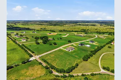 6409 Prairieview Court, Godley, TX 76044 - Photo 9