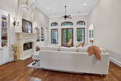 1012 Brae Court, Fort Worth, TX 76111 - Photo 17