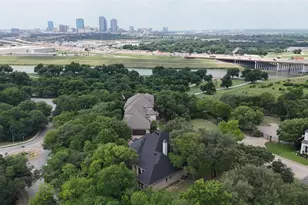 1012 Brae Ct, Fort Worth, TX 76111 - Photo 3