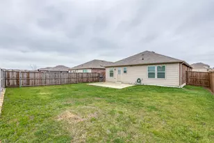 1337 Waggoner Dr, Aubrey, TX 76227 - Photo 25