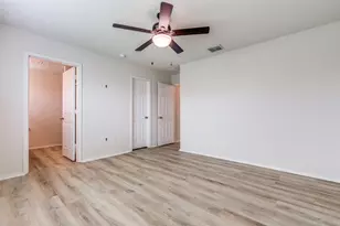 1337 Waggoner Dr, Aubrey, TX 76227 - Photo 21