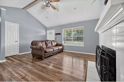 209 Pafford Street, Justin, TX 76247 - Photo 7