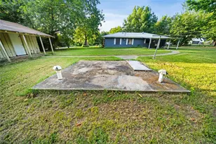 720 E Marshall Ave, Cooper, TX 75432 - Photo 35