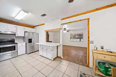 720 E Marshall Avenue, Cooper, TX 75432 - Photo 11