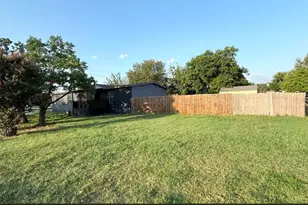111 King Rd, Hackberry, TX 75036 - Photo 3