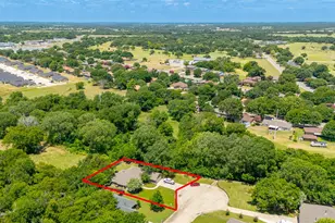 712 Spring Meadow St, Stephenville, TX 76401 - Photo 33